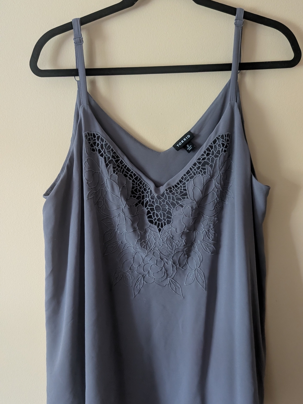 torrid Gray Floral Lace-Detail V-Neck Cami